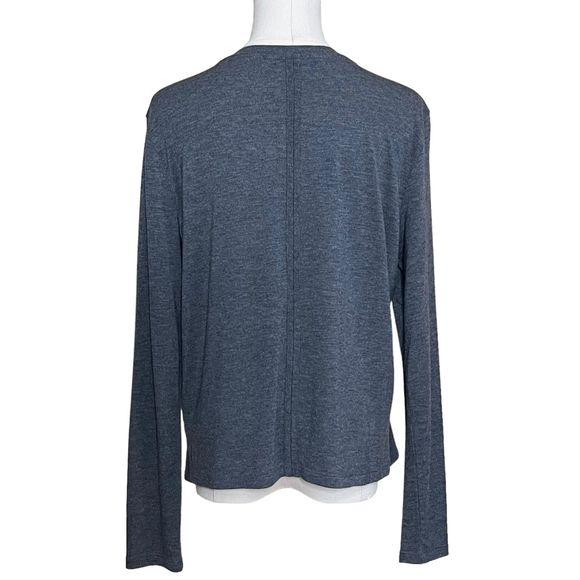 Athleta Women's Crew Neck Long Sleeves Top Gray Modal Blend Size S Athletic Gym - Picture 3 of 7